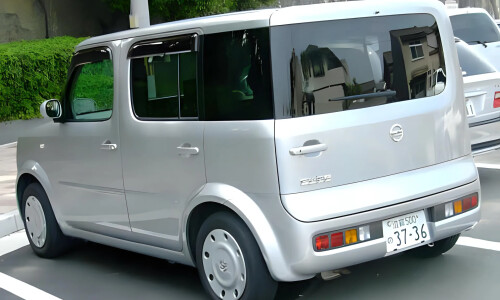 NISSAN Cube #6