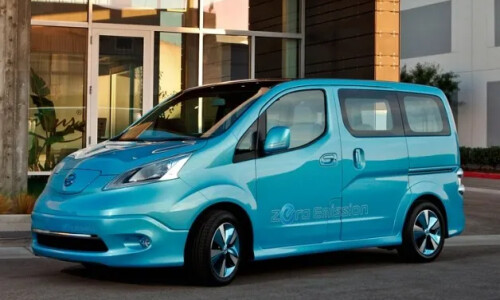 NISSAN e-NV 200 #4
