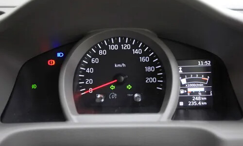 NISSAN Evalia #3