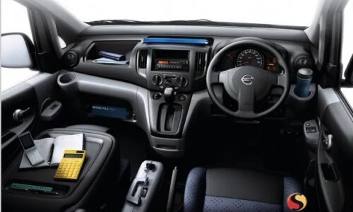 NISSAN Evalia #4
