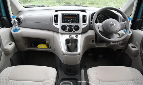 NISSAN Evalia #13