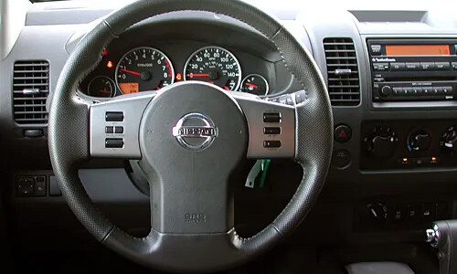 NISSAN Frontier #7