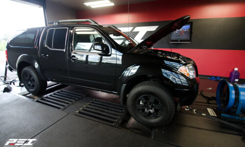 NISSAN Frontier #8