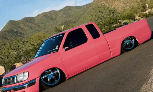 NISSAN Frontier #12