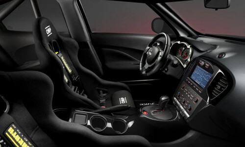NISSAN Juke R #8