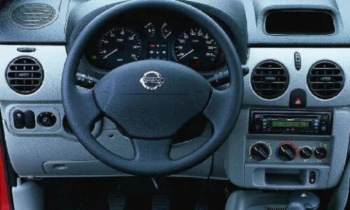 NISSAN Kubistar #4