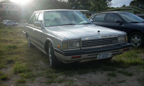 NISSAN Laurel #18