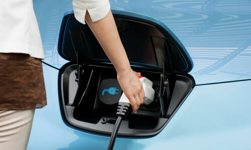 NISSAN Leaf #6
