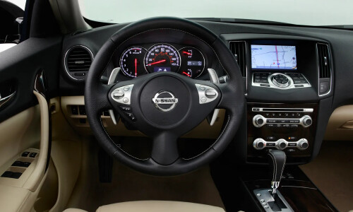 NISSAN Maxima #3