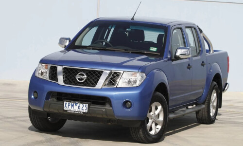 NISSAN Navara #9