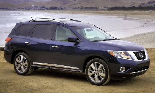 NISSAN Pathfinder #1