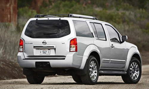 NISSAN Pathfinder #15