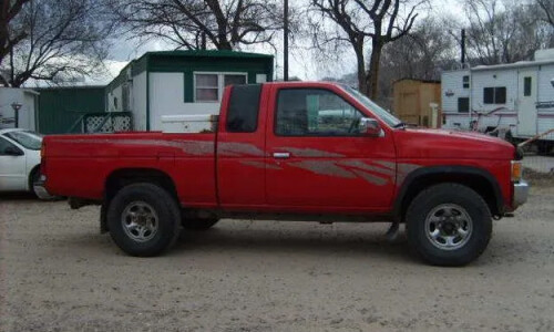 NISSAN Pick-Up #12
