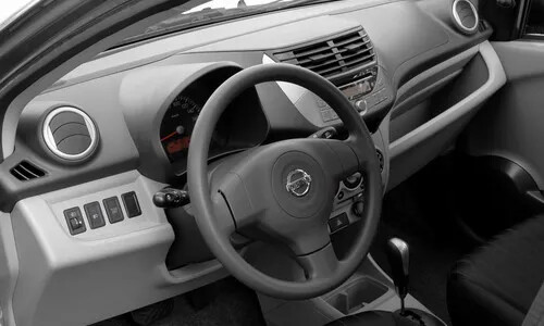NISSAN Pixo #1