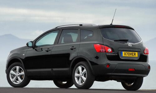 NISSAN QASHQAI+2 #4