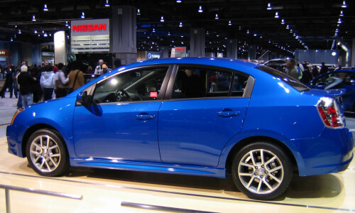 NISSAN Sentra #1