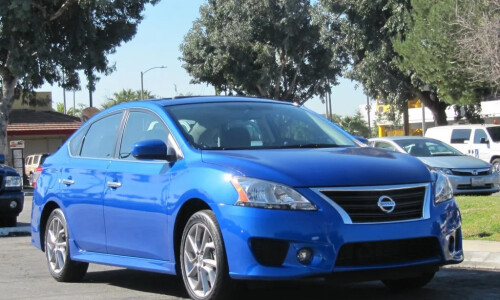 NISSAN Sentra #5