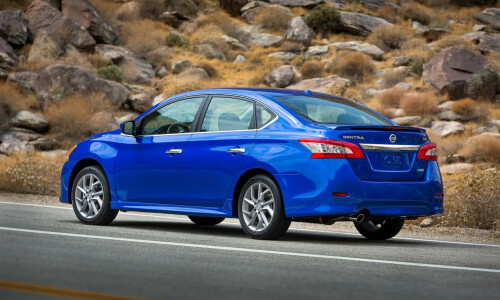 NISSAN Sentra #13