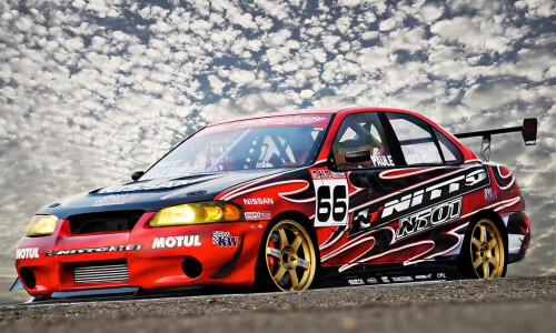NISSAN Sentra SE-R #5