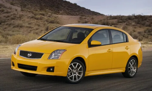 NISSAN Sentra SE-R #8