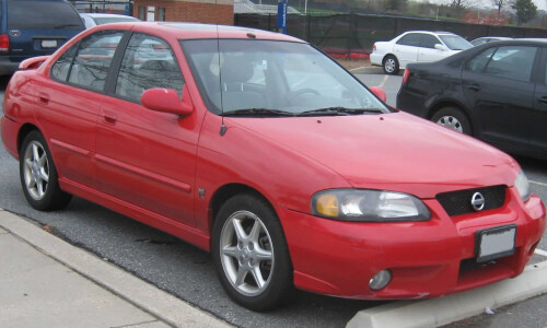 NISSAN Sentra SE-R #9