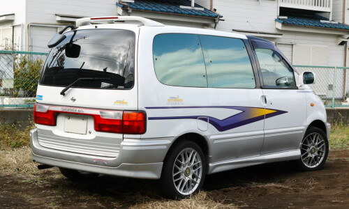 NISSAN Serena #13