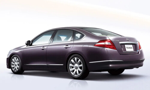 NISSAN Teana #4