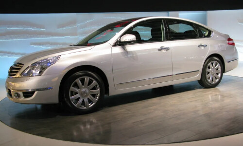 NISSAN Teana #9