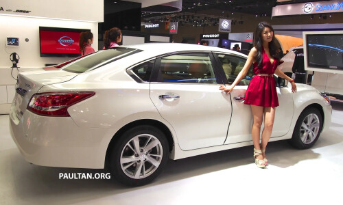 NISSAN Teana #14