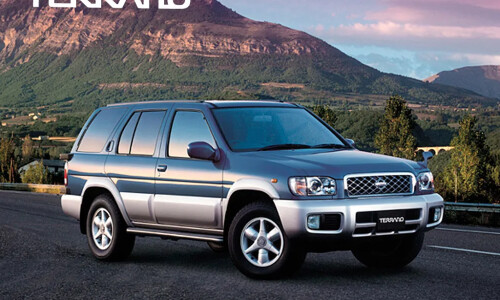 NISSAN Terrano #3