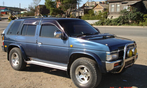 NISSAN Terrano #13
