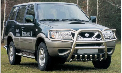 NISSAN Terrano II #5