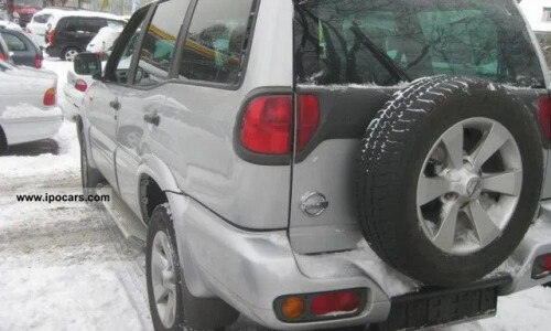 NISSAN Terrano Prestige #6