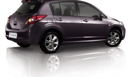 NISSAN Tiida #5