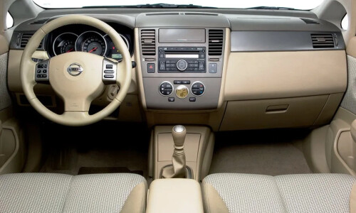 NISSAN Tiida #6