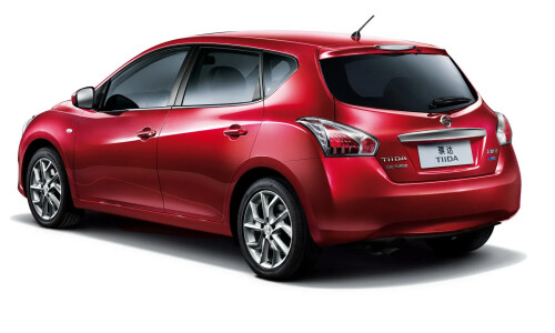 NISSAN Tiida #13