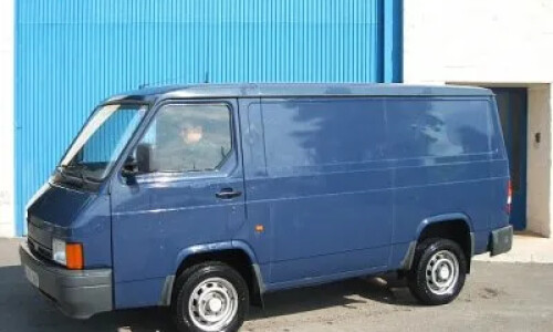 NISSAN Trade #5