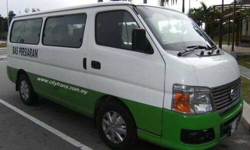 NISSAN Urvan #11
