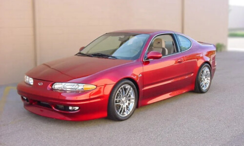 Oldsmobile Alero #4