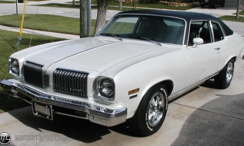 Oldsmobile Omega #5