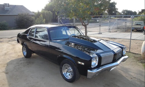 Oldsmobile Omega #6