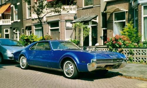 Oldsmobile Toronado #2