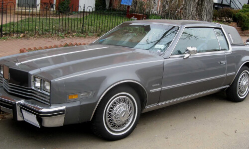 Oldsmobile Toronado #3