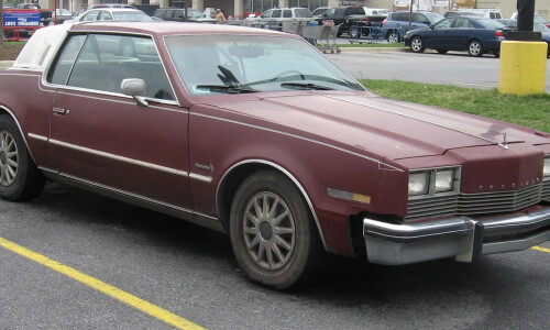 Oldsmobile Toronado #12