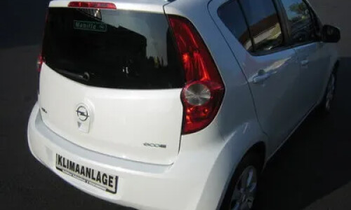 Opel Agila II #16