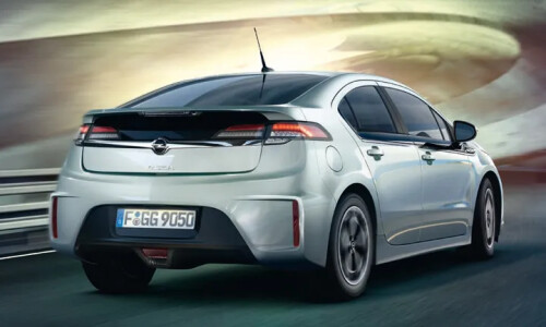 Opel Ampera #8