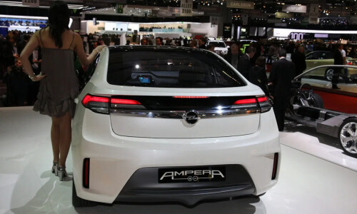 Opel Ampera #14