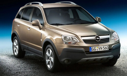 Opel Antara #8