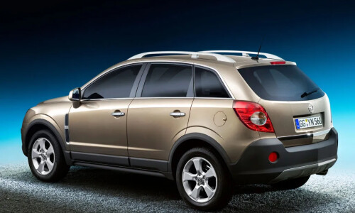 Opel Antara #12