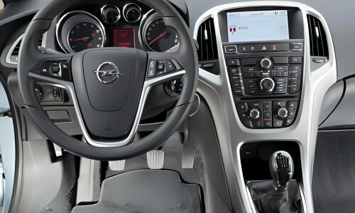 Opel Astra 1.4 Turbo #2